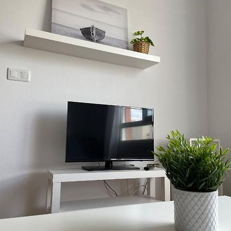 Apartamento Y Piso Frente Al Mar Con Vistas En Гарруча Экстерьер фото